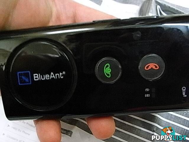 BlueAnt Supertooth 3 N15417 (model BTSVBC3) Bluetooth hands-free