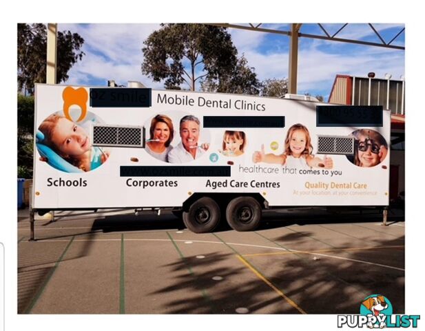 Mobile Twin-Surgery Dental Clinic/Trailer