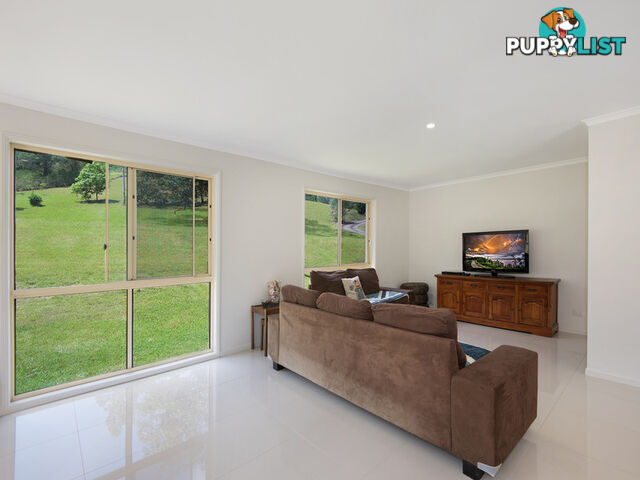 10 Smallwood Court Samford Valley QLD 4520