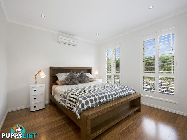 10 Smallwood Court Samford Valley QLD 4520