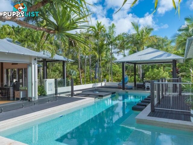 13 Habitat Place NOOSA HEADS QLD 4567