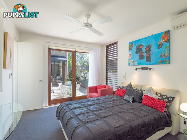 2 Topsails Place NOOSAVILLE QLD 4566