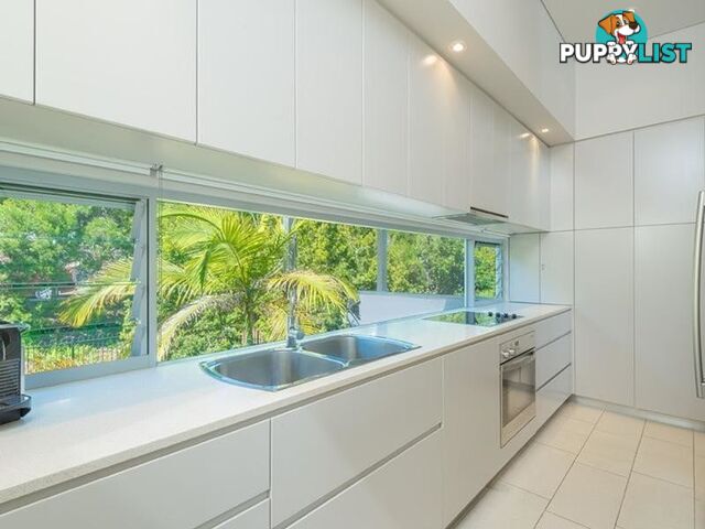 35 37 Noosa Drive NOOSA HEADS QLD 4567