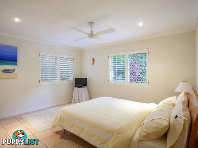 27 Douglas Street SUNSHINE BEACH QLD 4567