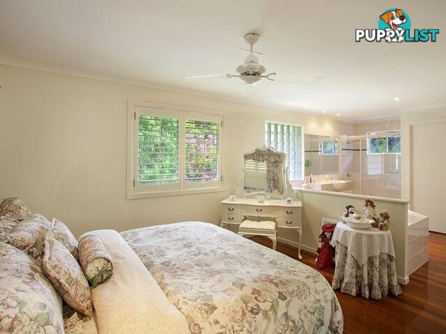 27 Douglas Street SUNSHINE BEACH QLD 4567