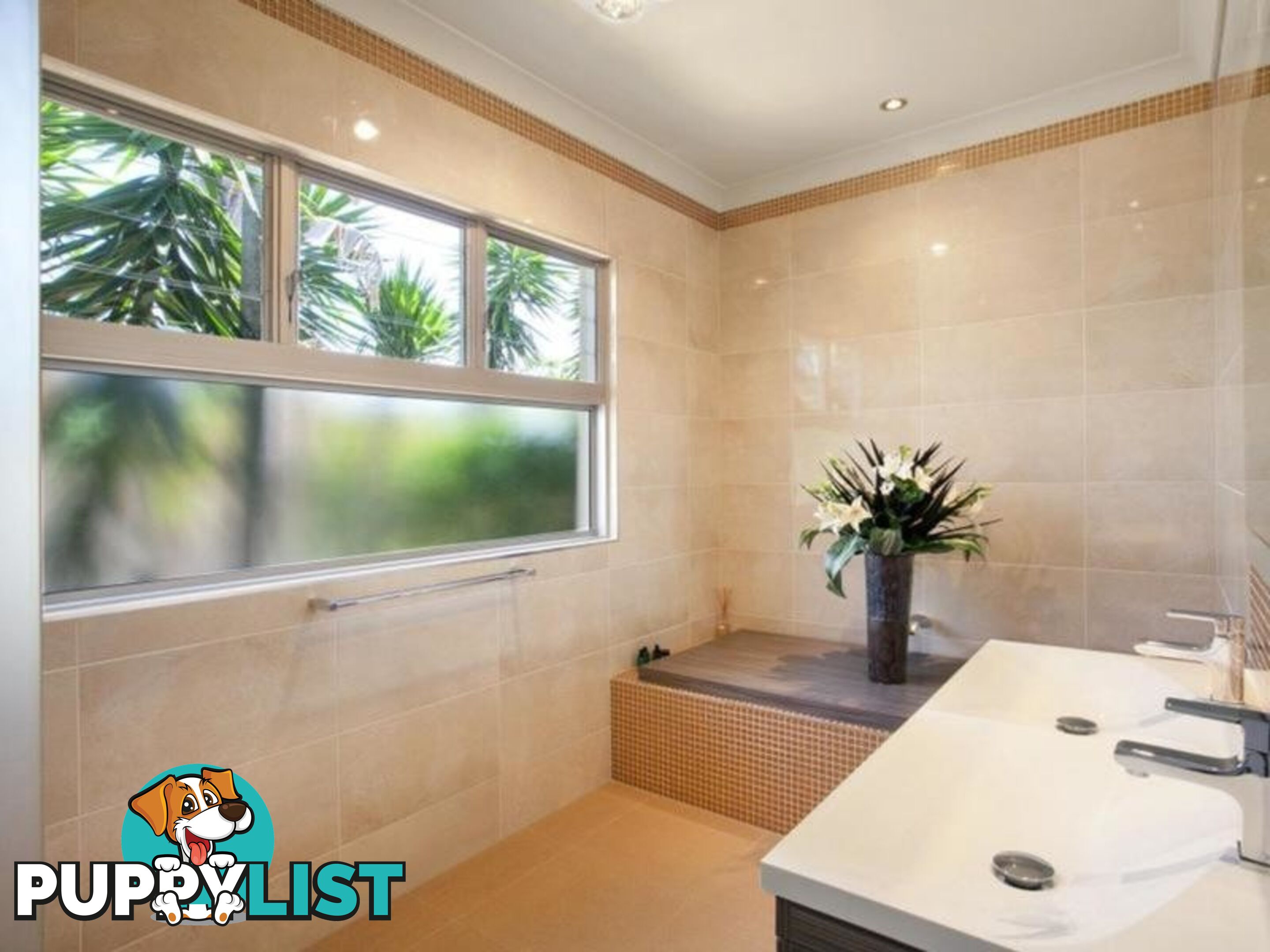 8 Habitat Place NOOSA HEADS QLD 4567