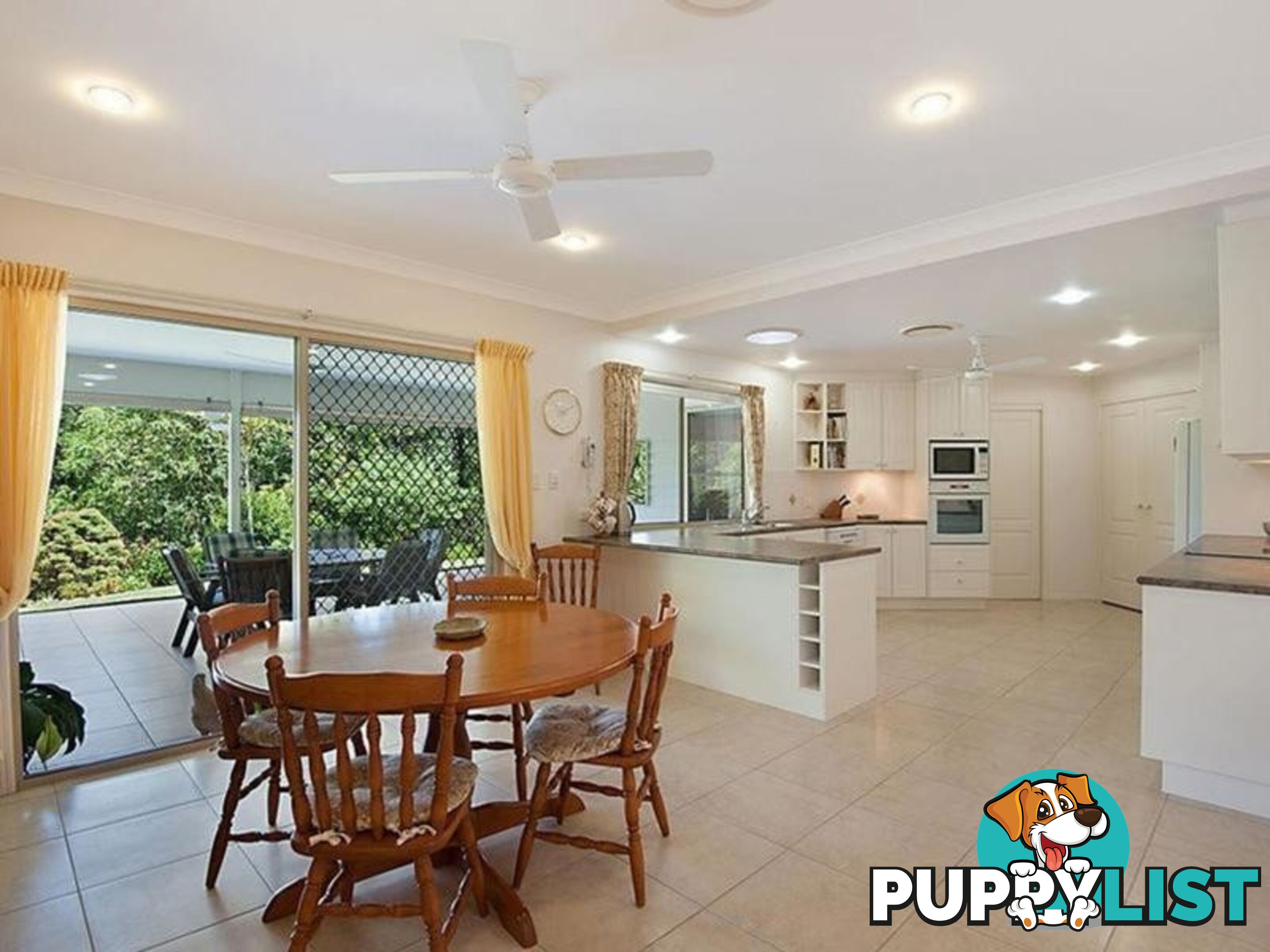 81 Whispering Gum Avenue EUMUNDI QLD 4562