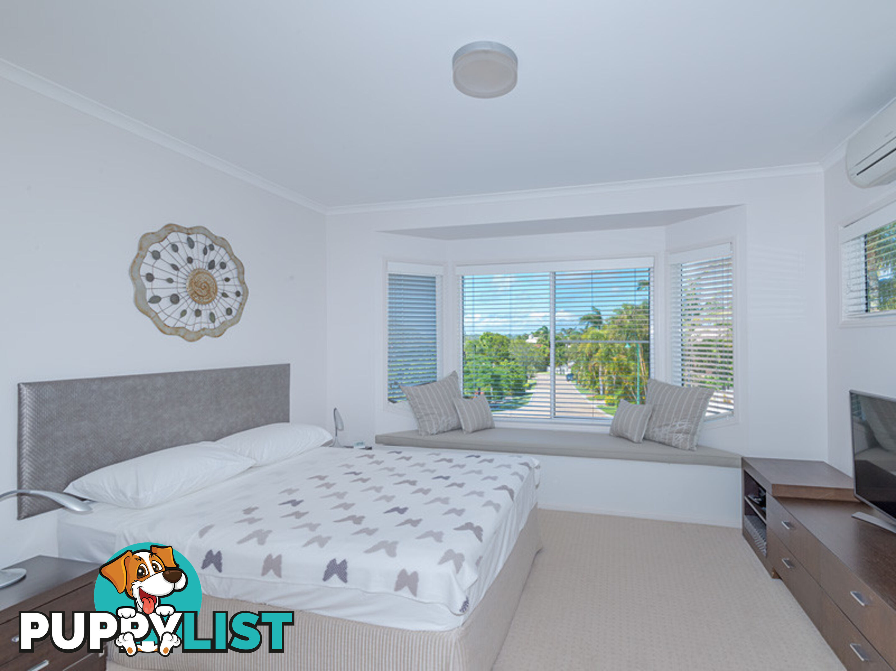 14 Tangmere Crt NOOSA HEADS QLD 4567