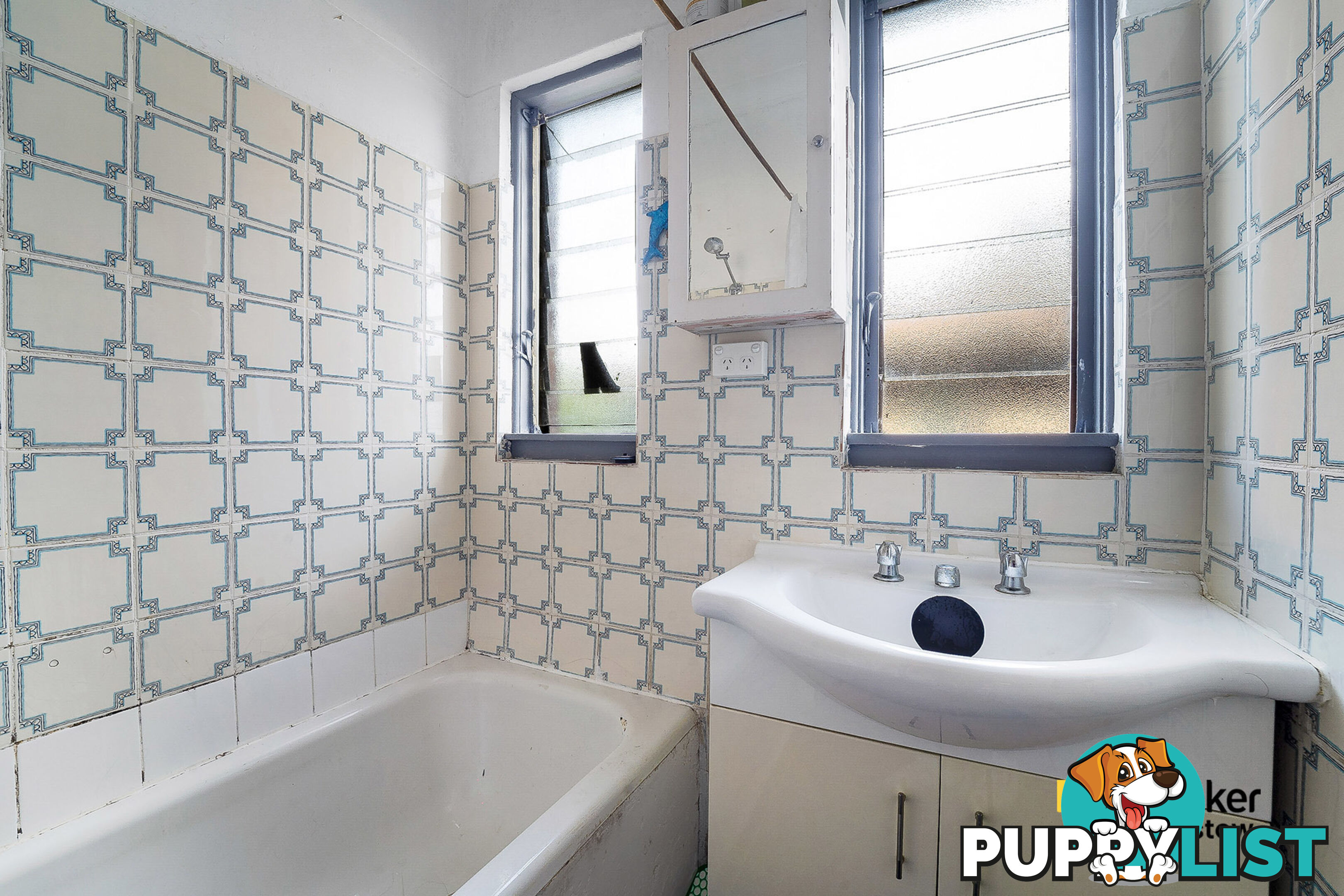 29 Montgomery Avenue REVESBY NSW 2212