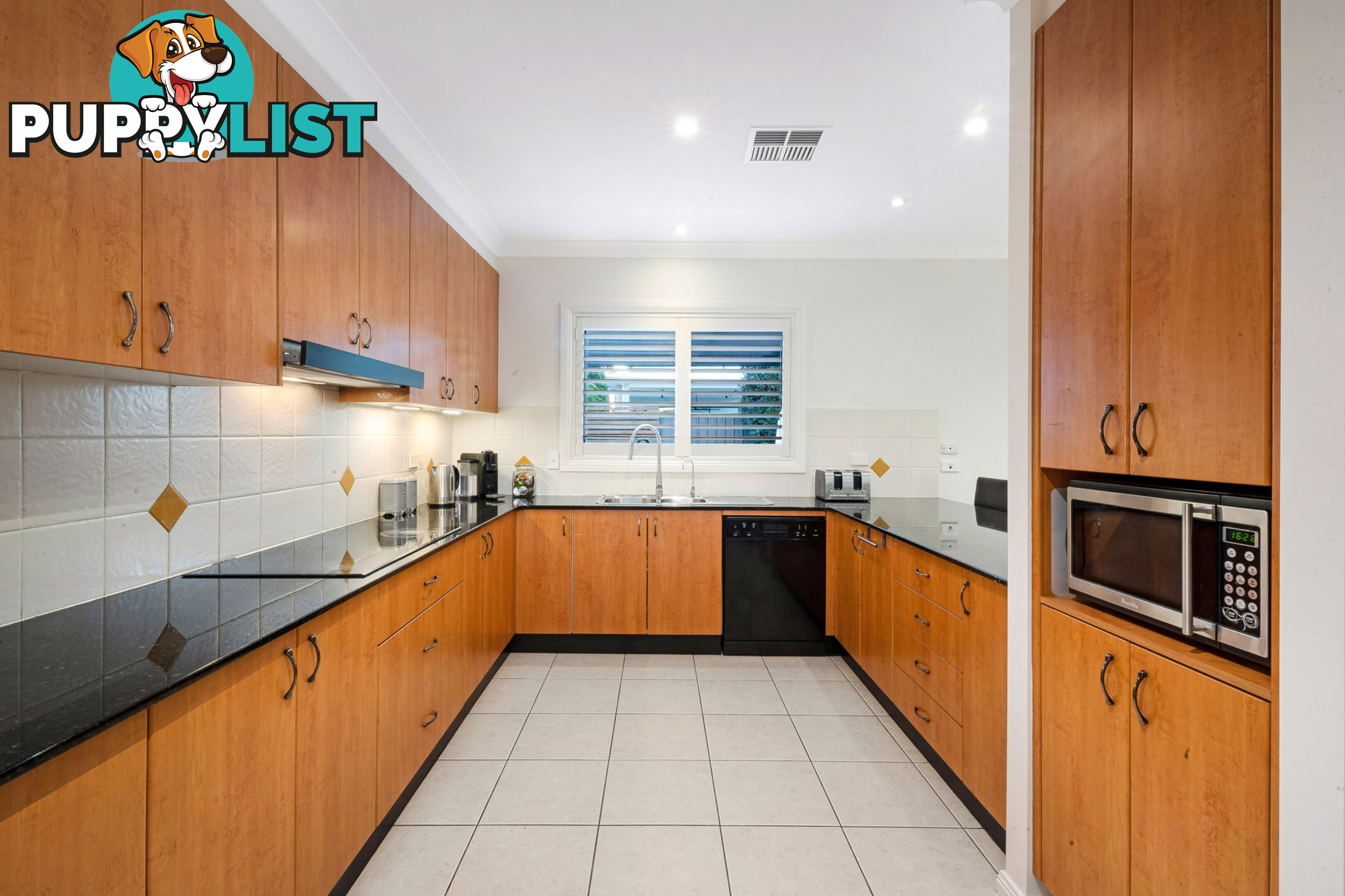 52 Kennedy Street PICNIC POINT NSW 2213