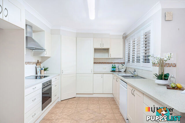 75 Chamberlain Road PADSTOW HEIGHTS NSW 2211