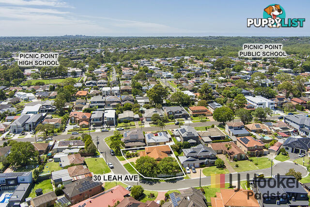 30 Leah Avenue PICNIC POINT NSW 2213