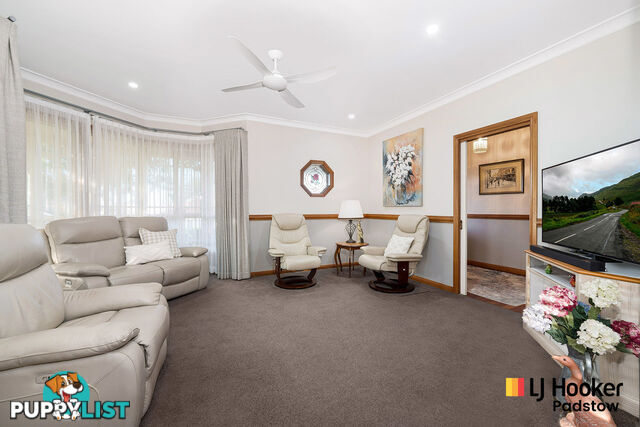 30 Leah Avenue PICNIC POINT NSW 2213