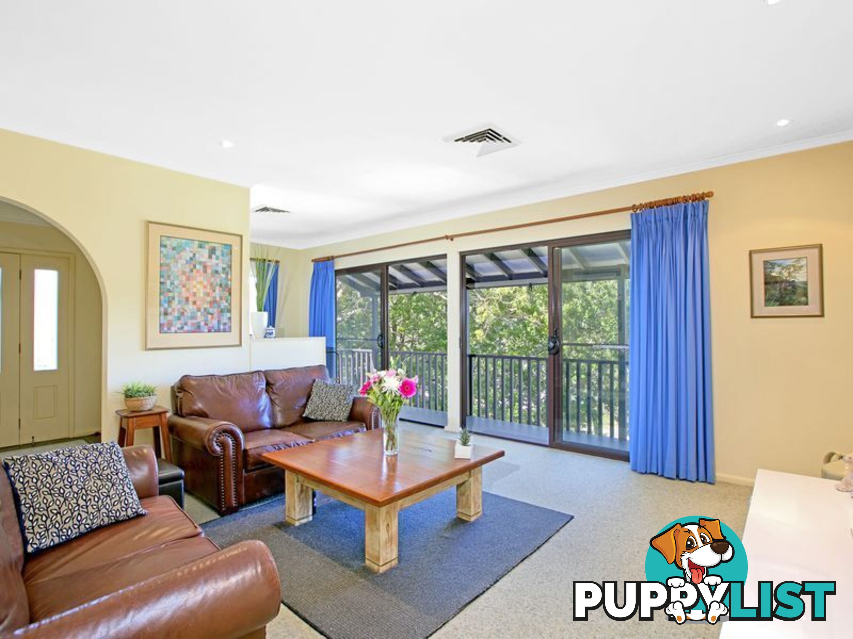 22 Carinya Road PICNIC POINT NSW 2213