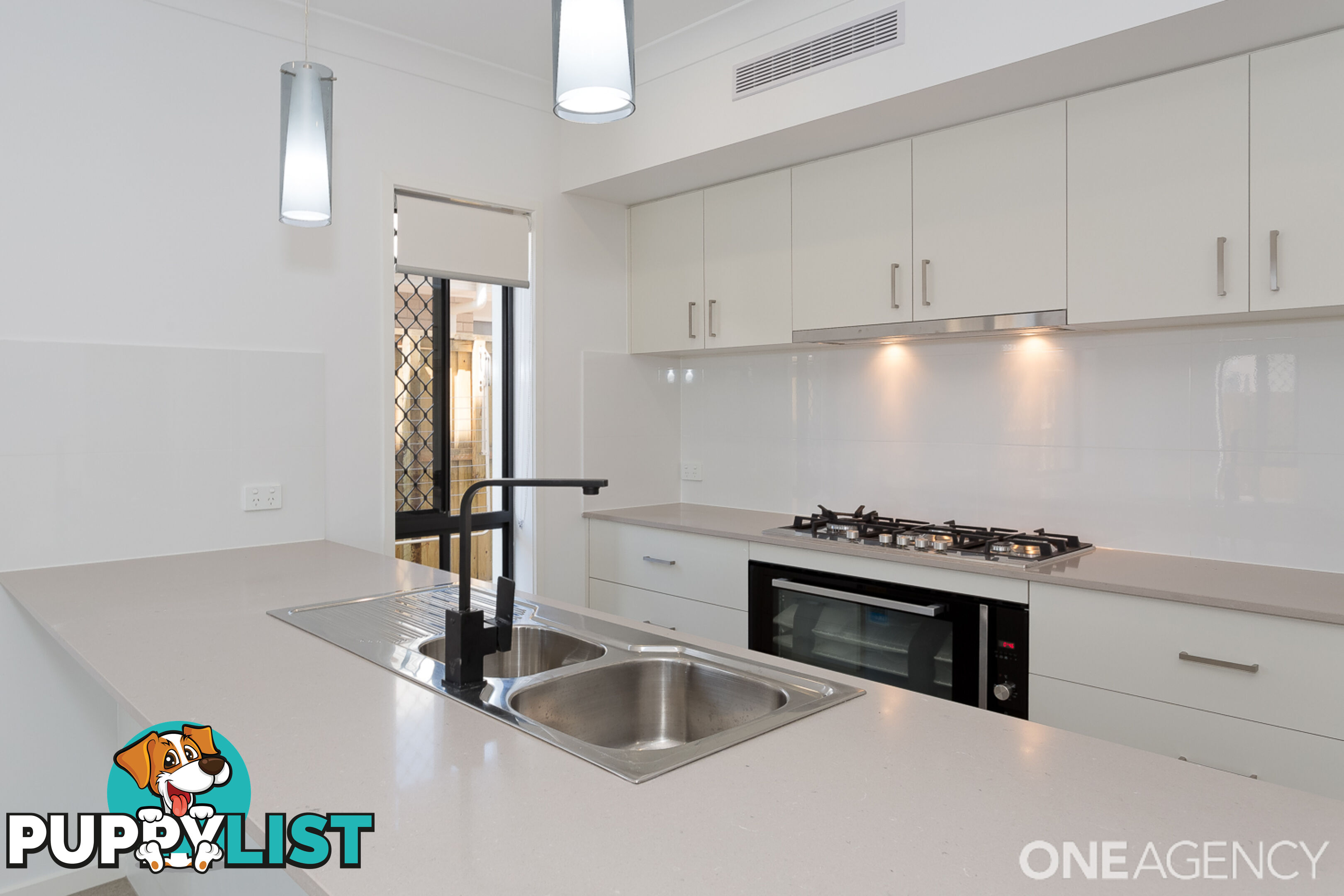 172 Spinnaker Boulevard Newport QLD 4020