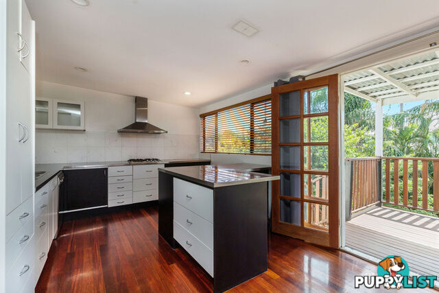 166 Hornibrook Esplanade Clontarf QLD 4019