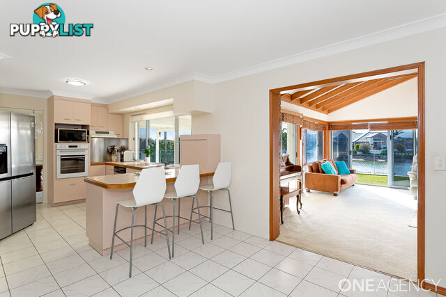 30 Intrepid Court Newport QLD 4020