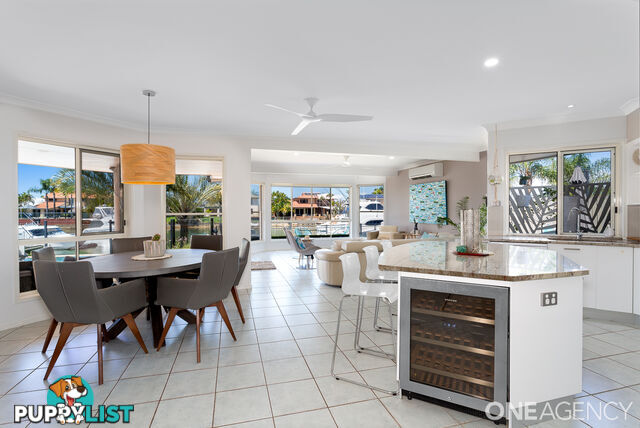 24 Resolute Court Newport QLD 4020