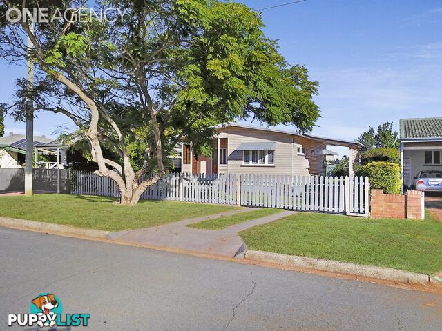 6 Brighton Street Woody Point QLD 4019