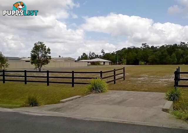 4 Great Knot Place BOONOOROO QLD 4650