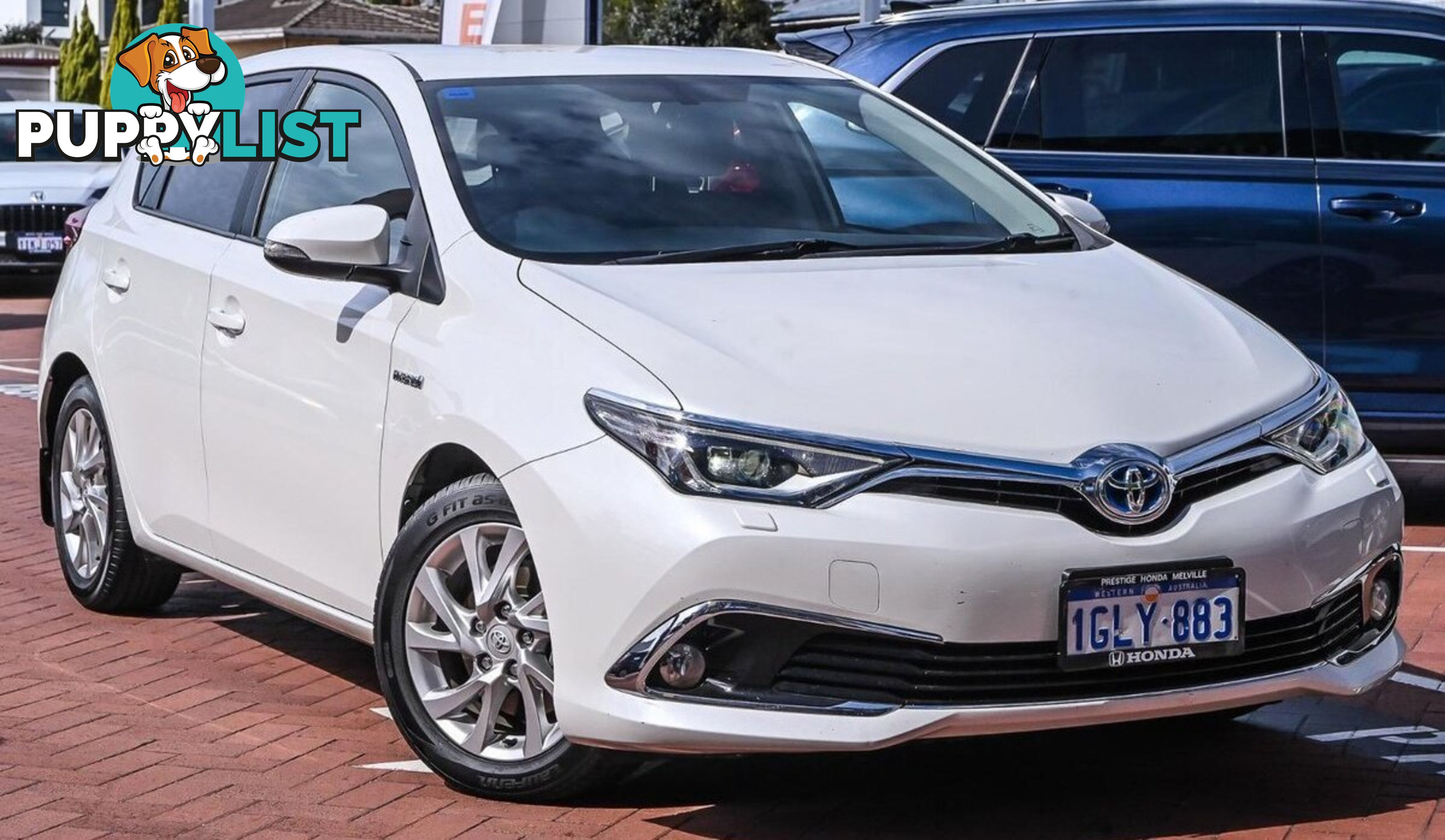 2018 TOYOTA COROLLA HYBRID ZWE186R HATCHBACK