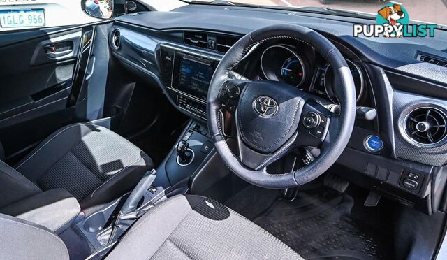 2018 TOYOTA COROLLA HYBRID ZWE186R HATCHBACK