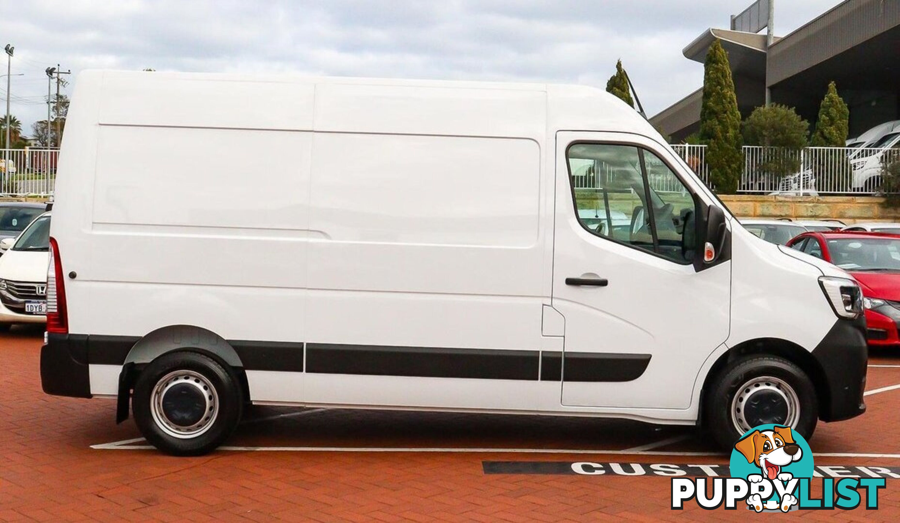 2024 RENAULT MASTER PRO 110KW X62 PHASE 2 MY24 MEDIUM WHEELBASE MID ROOF VAN