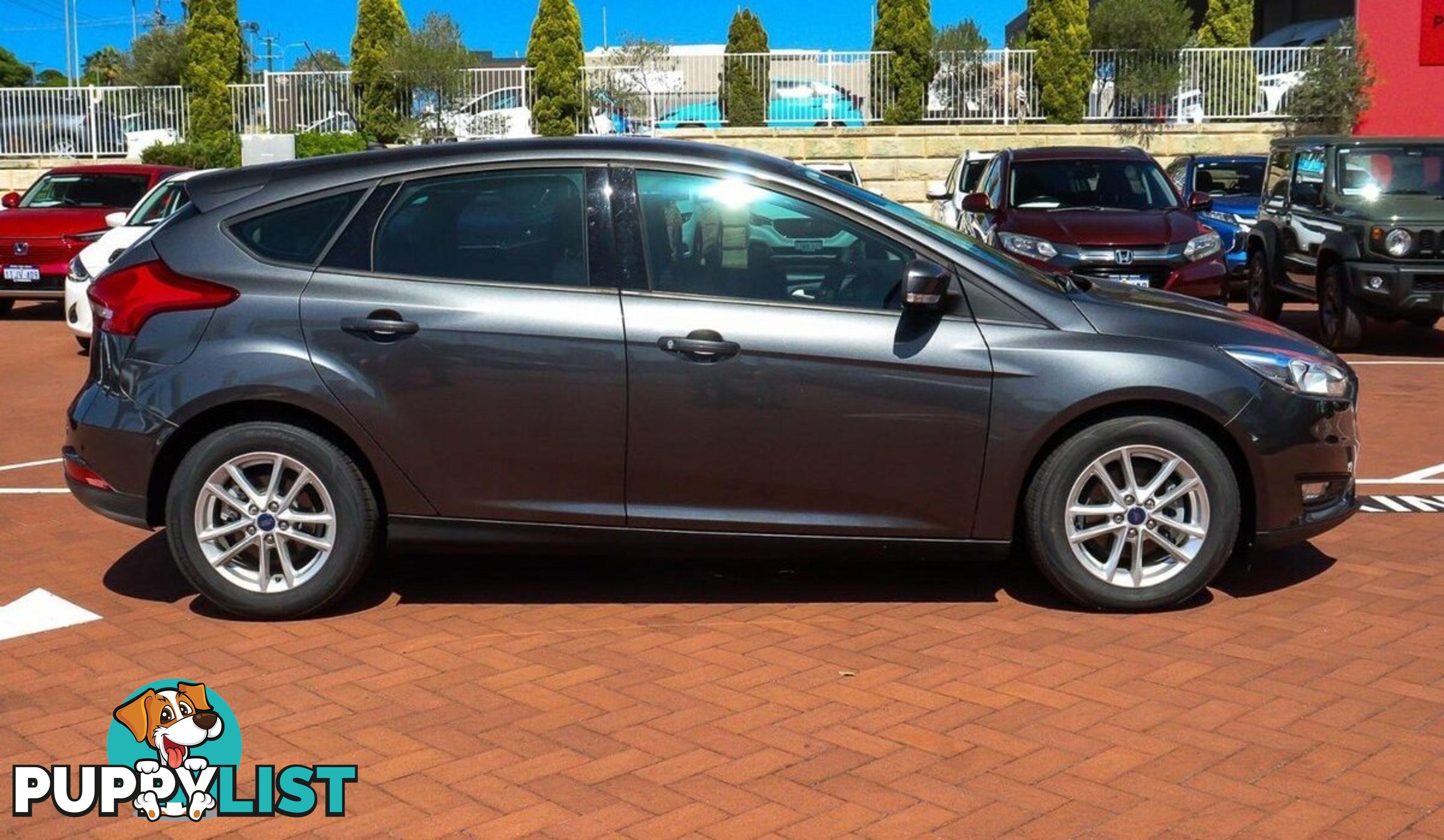 2018 FORD FOCUS TREND LZ HATCHBACK