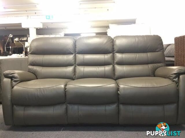 CLEARANCE SALE SOFAS !!!!! CLEARANCE SALE SOFAS !!!! CLEARANCE