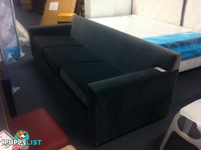 CLEARANCE SALE SOFAS !!!!! CLEARANCE SALE SOFAS !!!! CLEARANCE