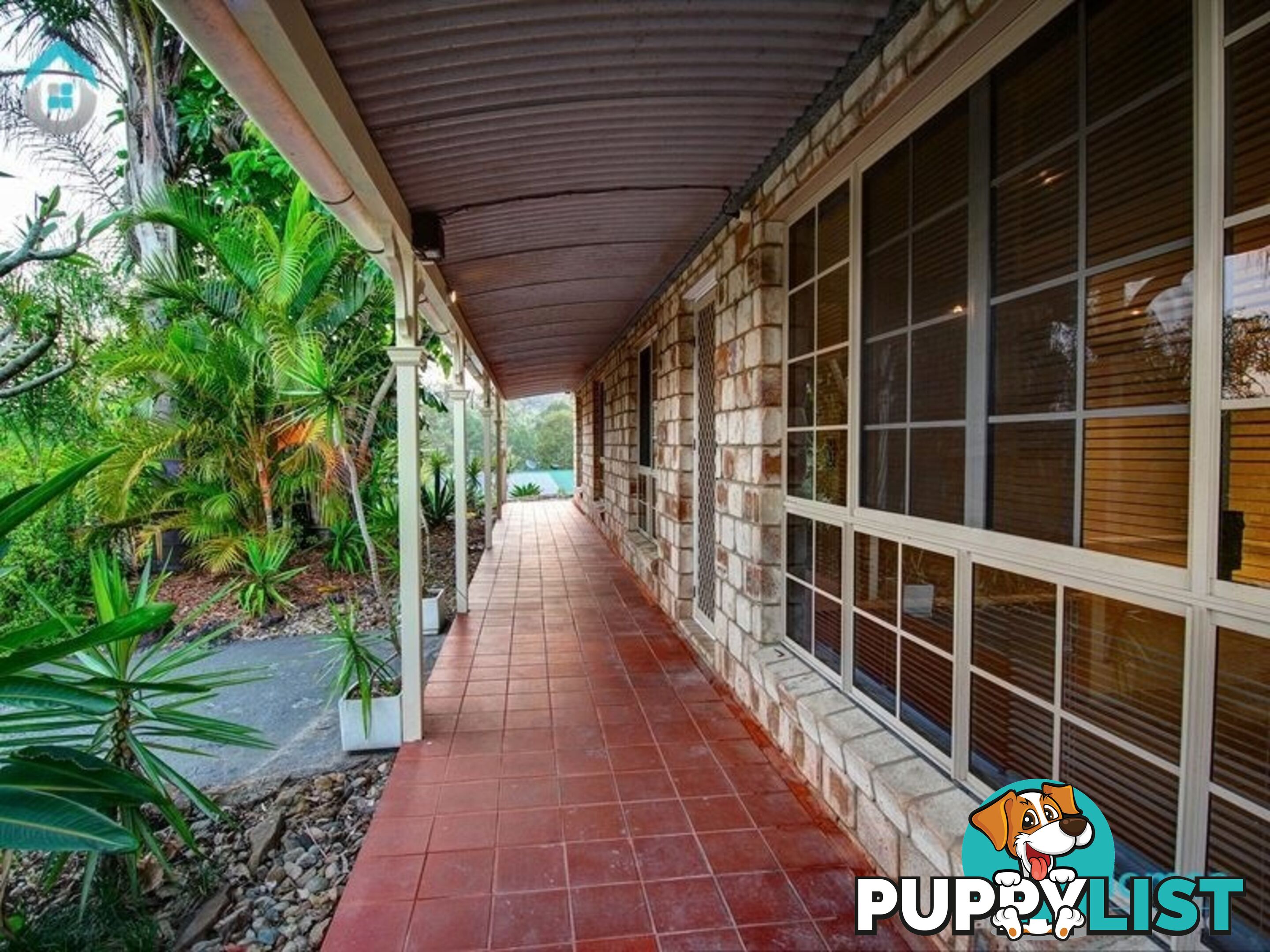 25 Scarborough Court MUNDOOLUN QLD 4285