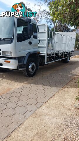 2004 Isuzu FTR Tail Lift Truck