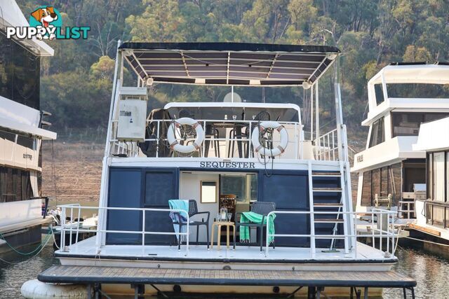 Sequester Ramsay Cruiser on Lake Eildon