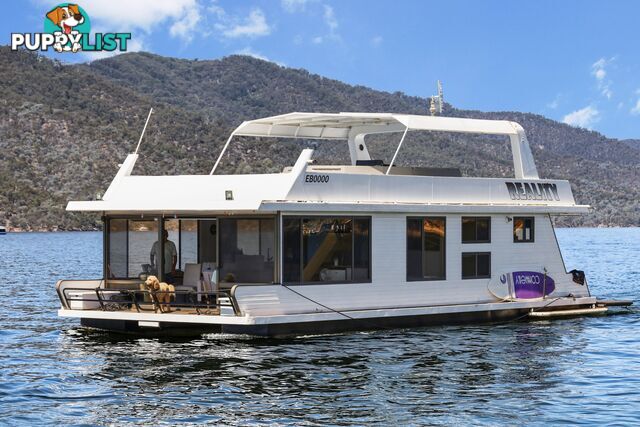 Reality Houseboat Holiday Home on Lake Eildon