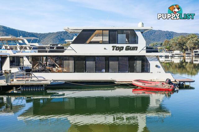 Top Gun Houseboat Holiday Home on Lake Eildon