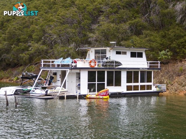 Eildon Dreams - "Under Contract of Sale" Houseboat holiday home for sale on Lake Eildon