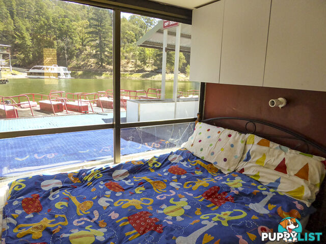 Eildon Dreams - "Under Contract of Sale" Houseboat holiday home for sale on Lake Eildon