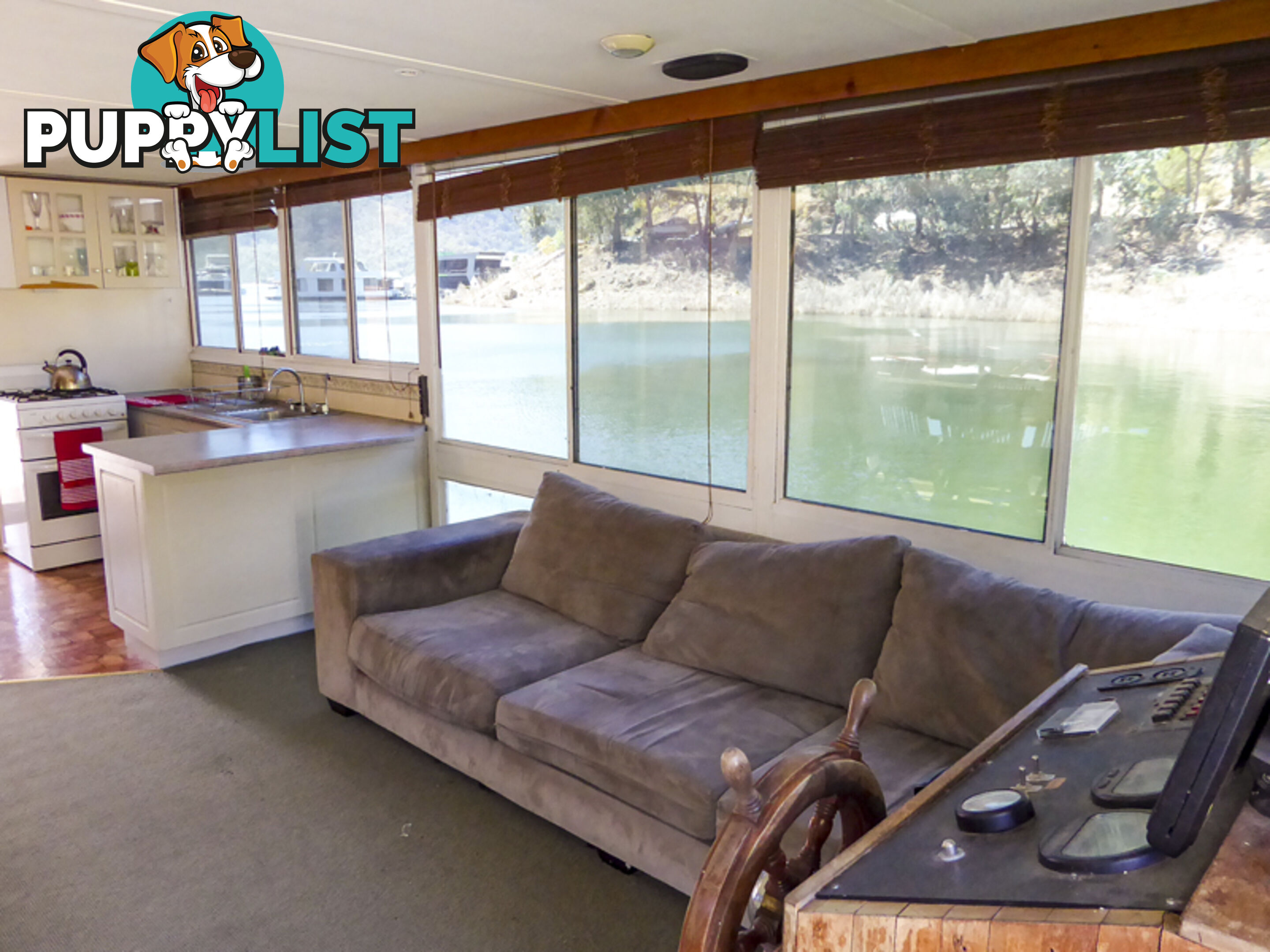 Eildon Dreams - "Under Contract of Sale" Houseboat holiday home for sale on Lake Eildon