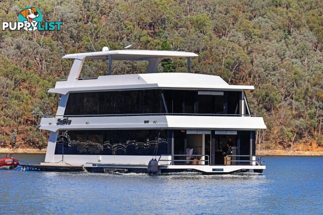 SAFFIRE Houseboat Holiday Home on Lake Eildon