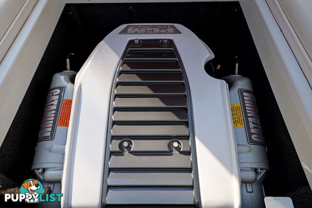 Tige RZ2 Wake Boat