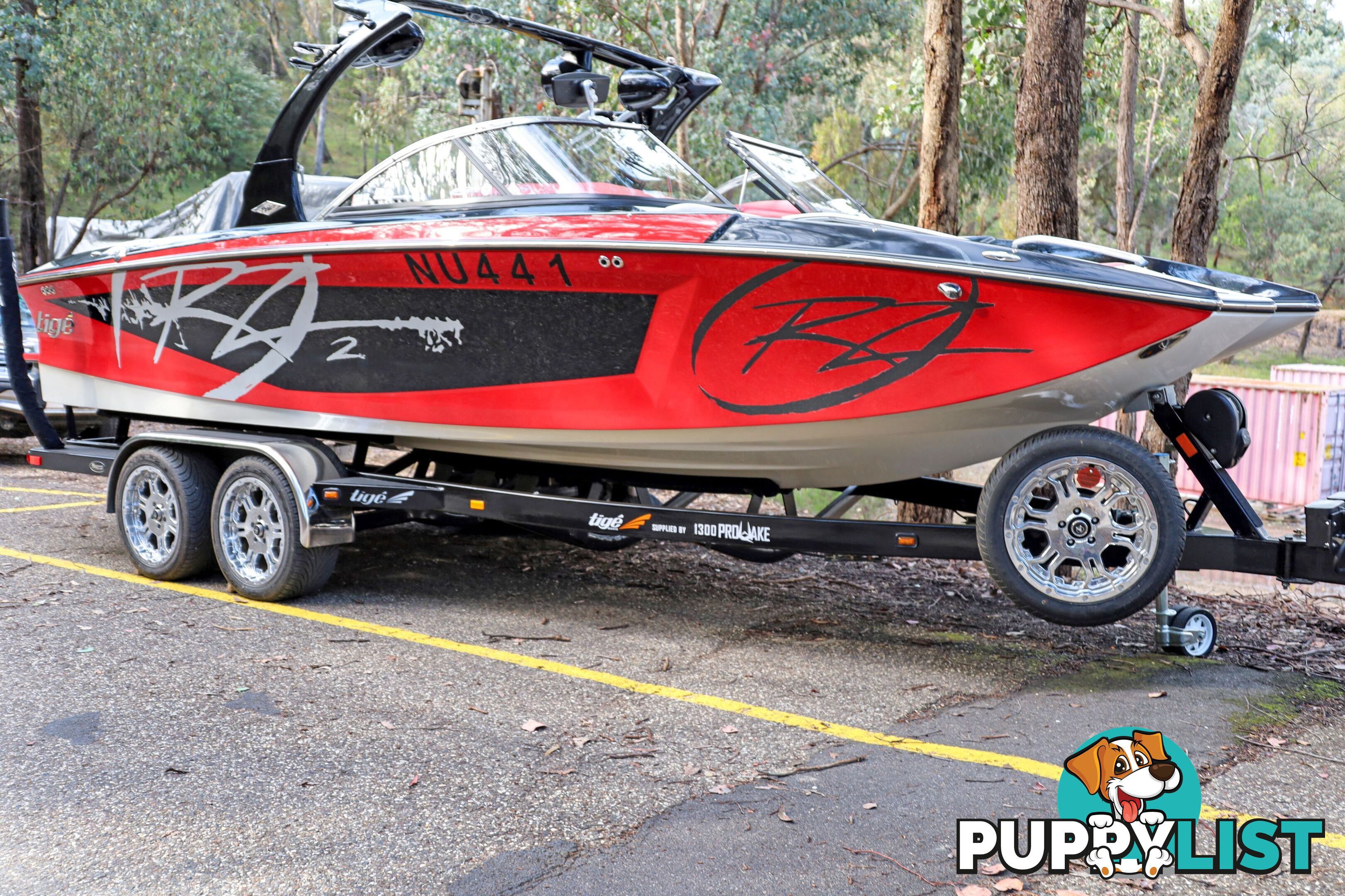 Tige RZ2 Wake Boat