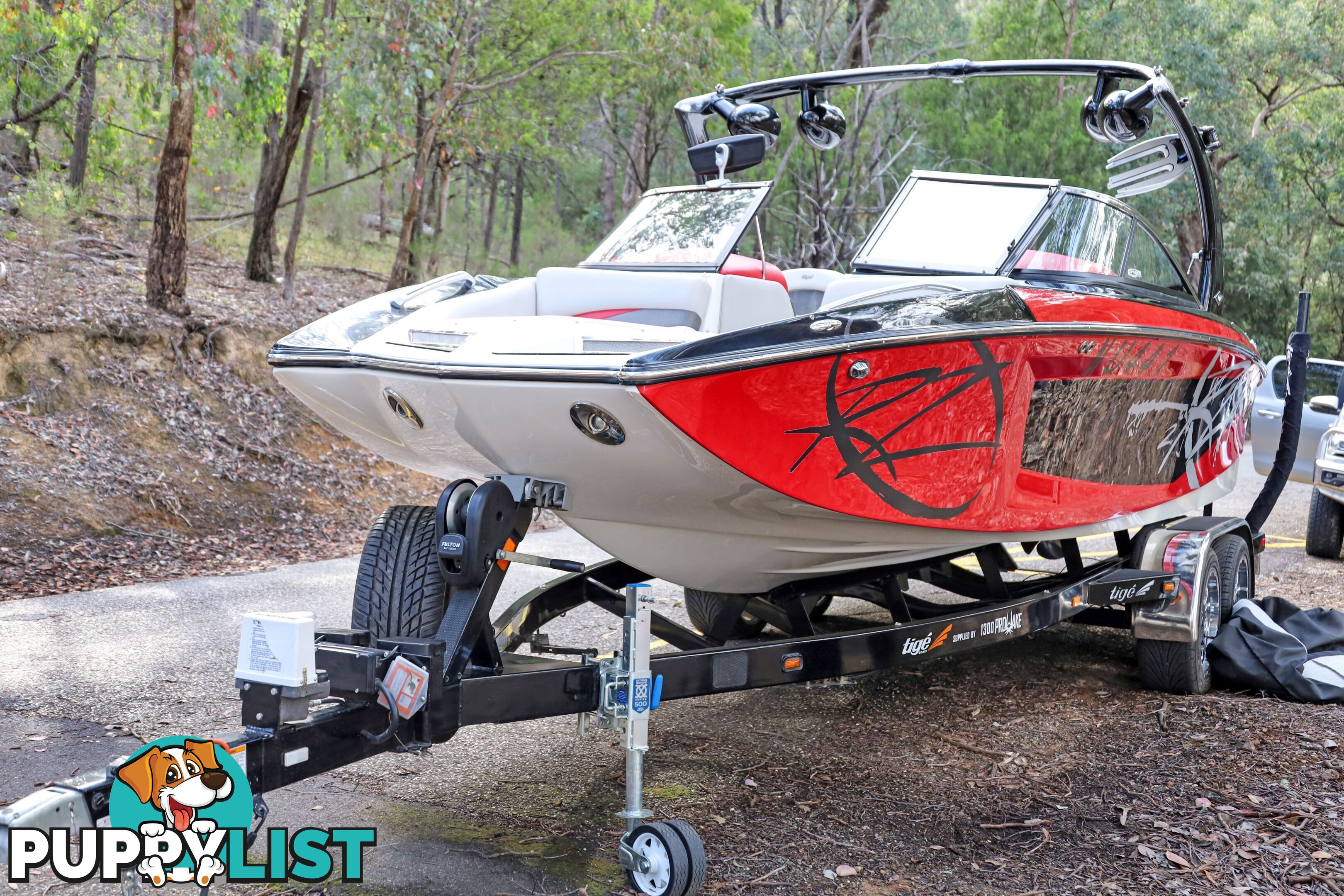 Tige RZ2 Wake Boat