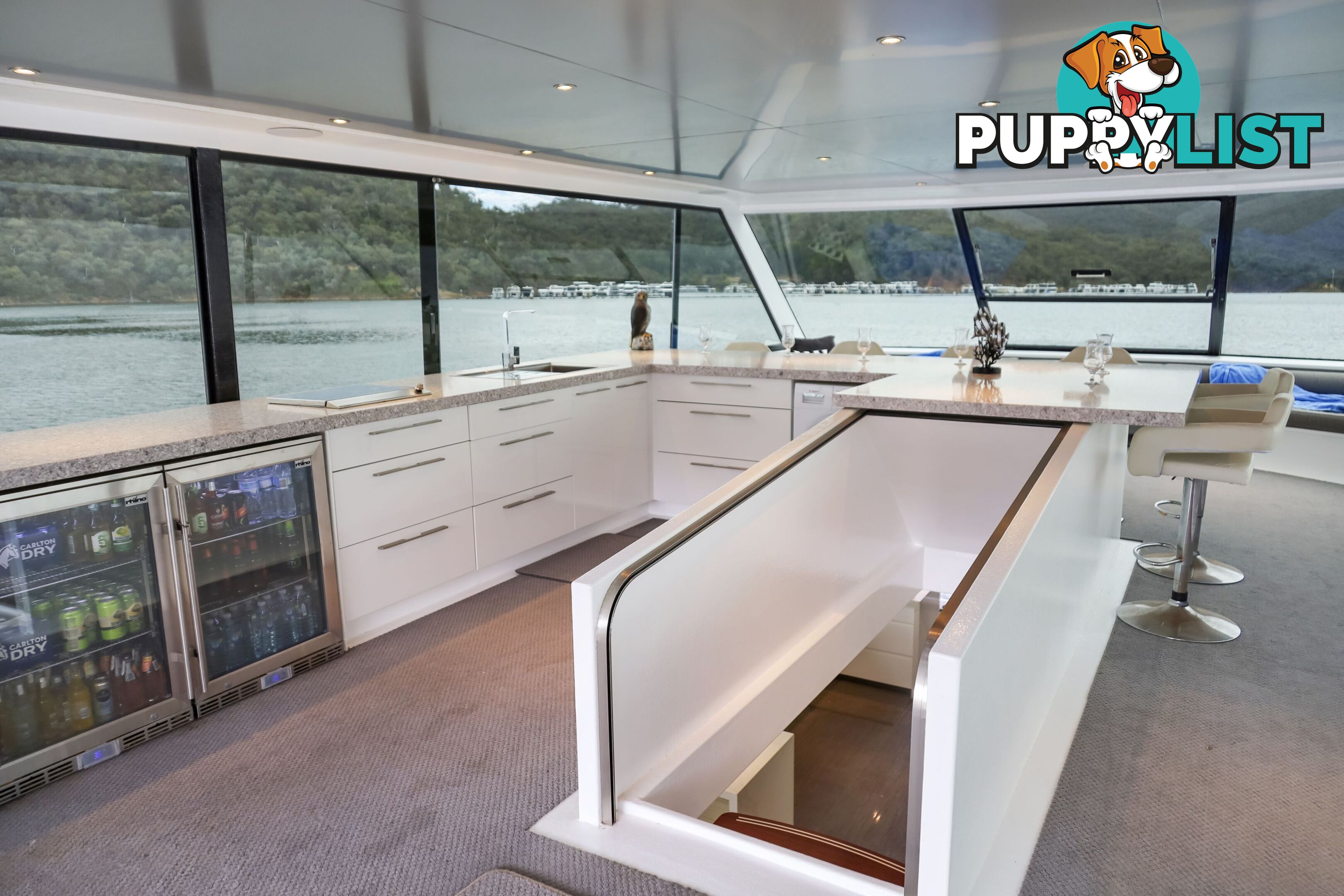 La Dolce Vita Houseboat Holiday Home @ Lake Eildon