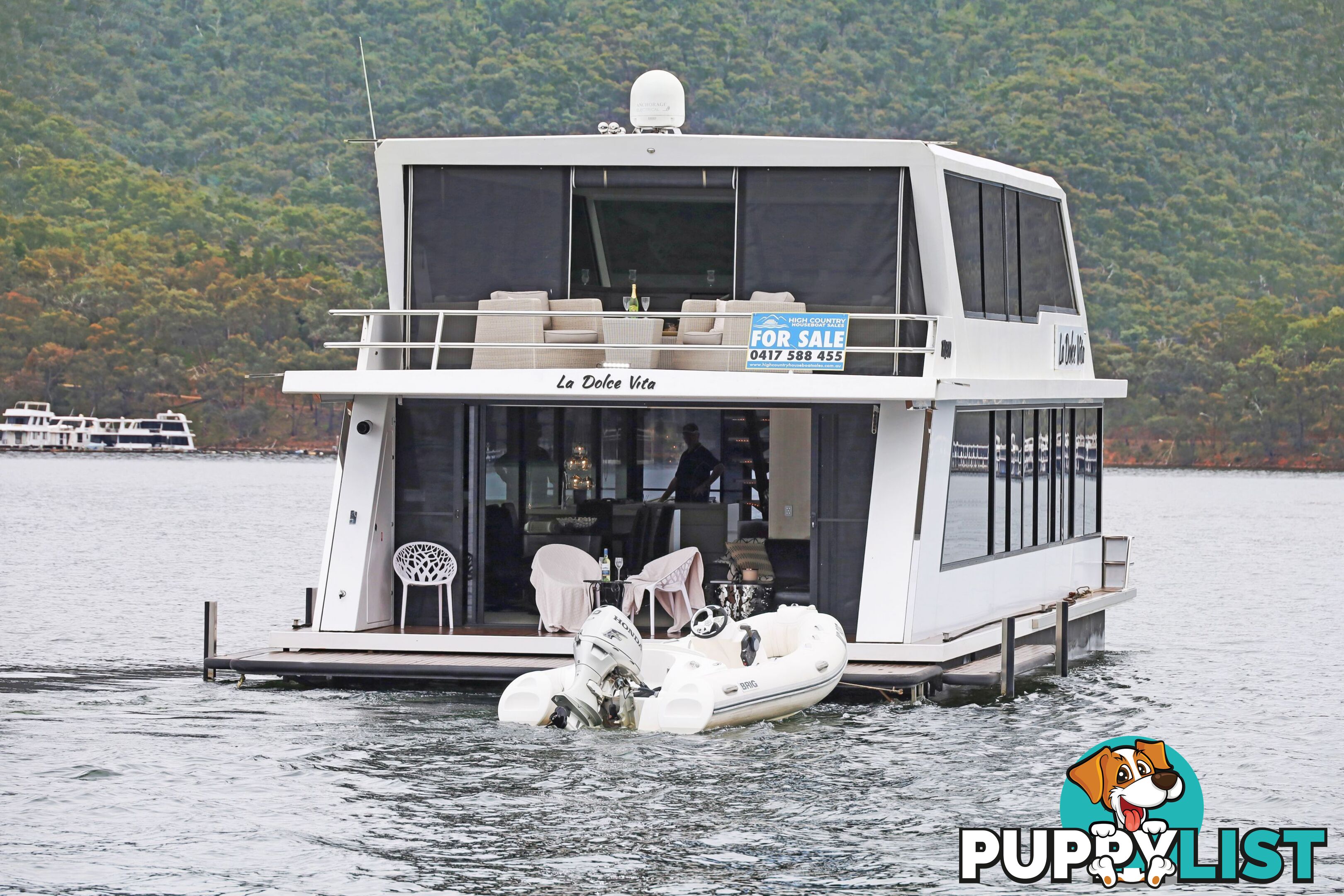 La Dolce Vita Houseboat Holiday Home @ Lake Eildon