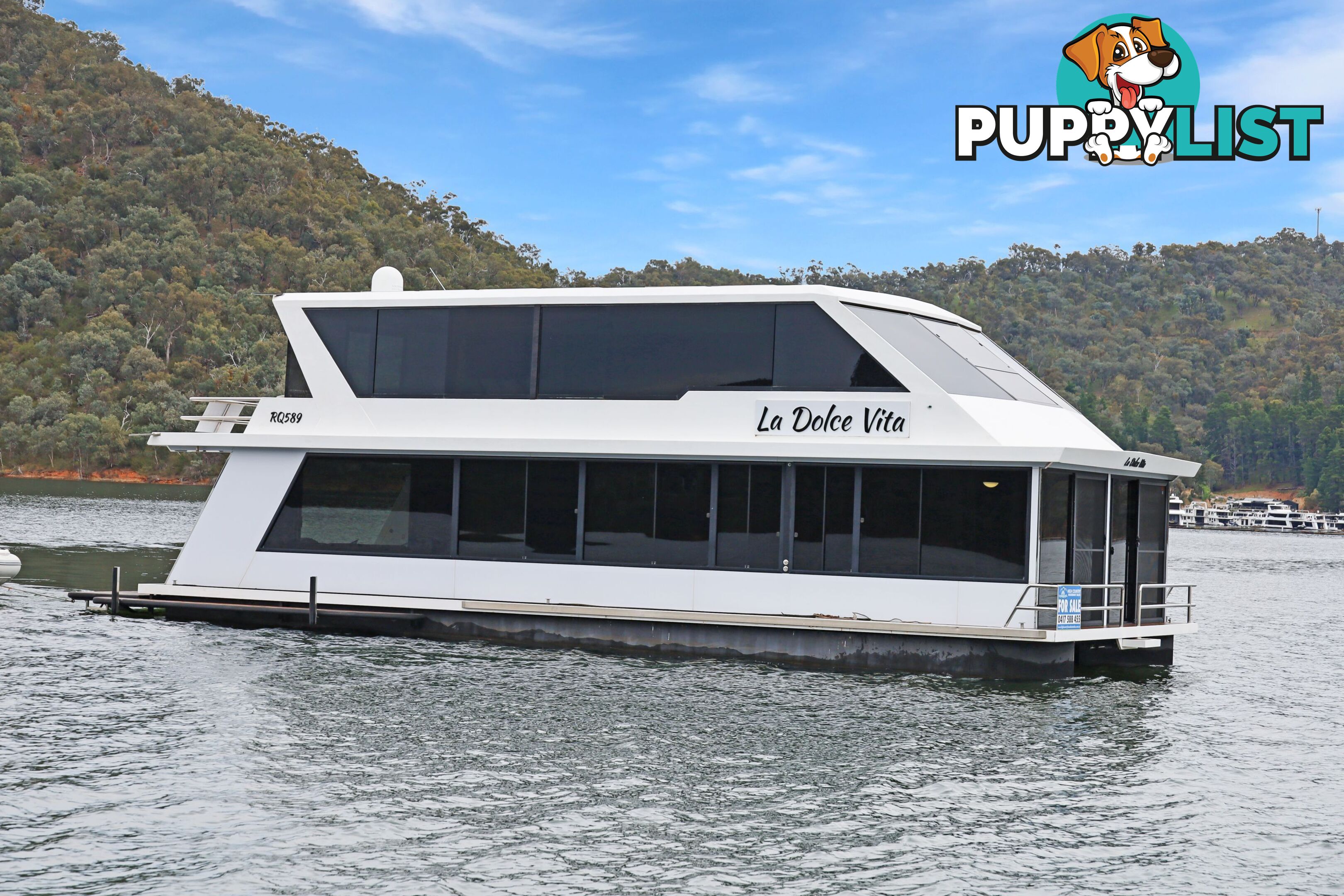 La Dolce Vita Houseboat Holiday Home @ Lake Eildon