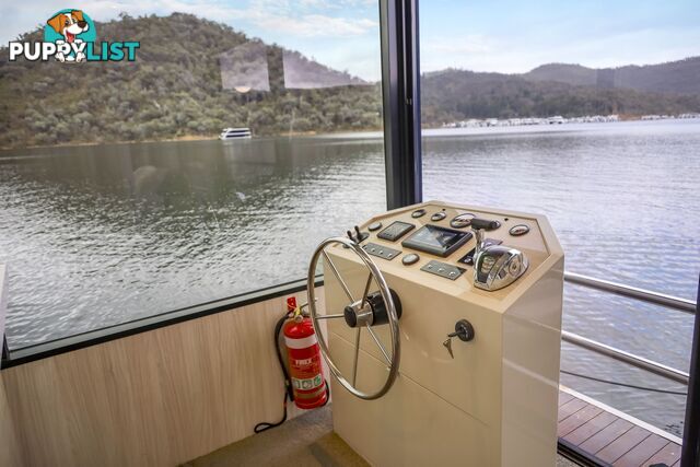 La Dolce Vita Houseboat Holiday Home @ Lake Eildon