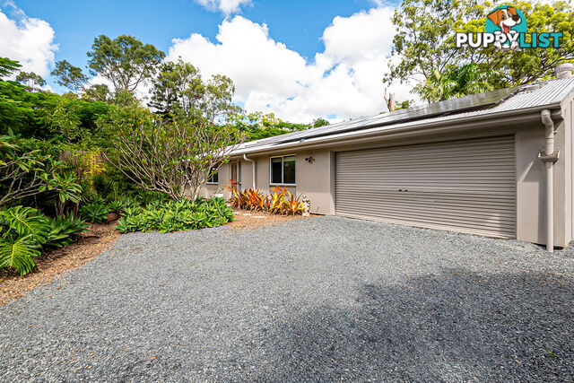 8 Binnowee Way PIMPAMA QLD 4209