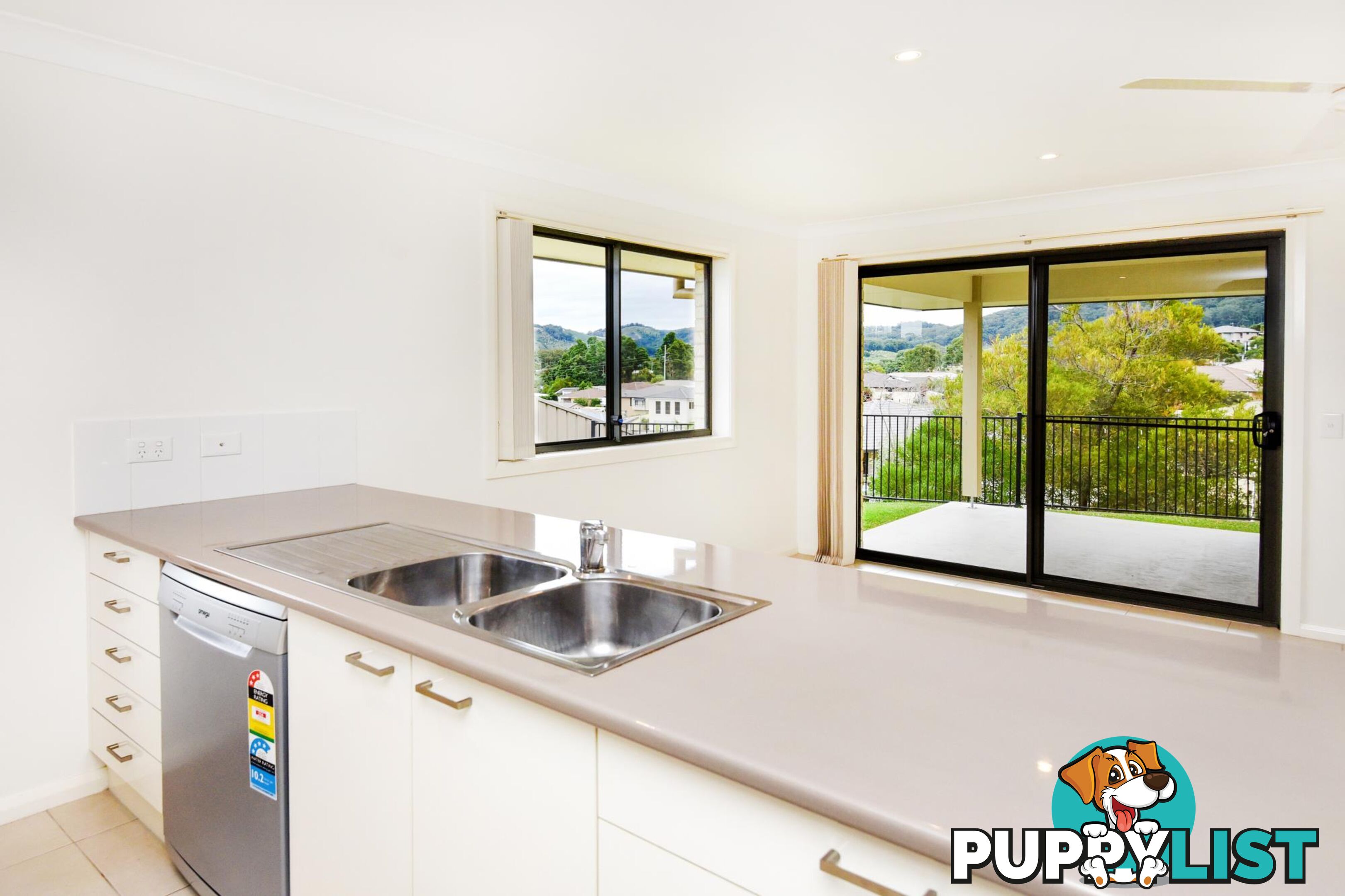 29 Rigoni Crescent COFFS HARBOUR NSW 2450