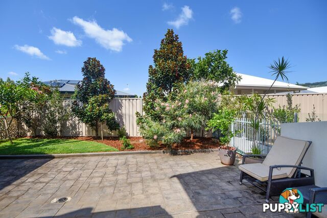 2/1-5 Shearwater Place KORORA NSW 2450