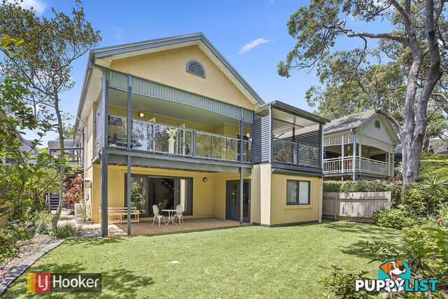 23 Crystal Drive SAPPHIRE BEACH NSW 2450